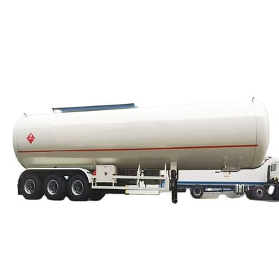 CIMC Q345R 3 essieu 13150*2500*4100mm avec isolation sous vide 26CBM 2 manomètres de pression poids de freinage 15,200kgs réservoir de GNL semi-remorque