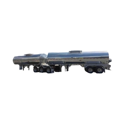 CIMC Advanced B-Tank Fuel Tanker Semi Trailer: conçu pour le transport sûr et efficace de liquide avec une capacité accrue