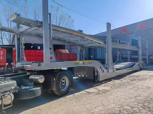 Nouveau semi-remorque pour véhicules utilitaires