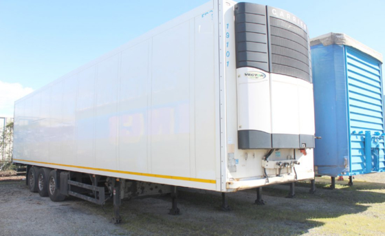 Semi-remorque frigorifique type Diesel, capacité de charge 30T